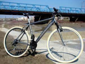 Bicicleta hybrid /trekking Konsul Aluminium Line(mtb,   cursiera,   cube,  giant)