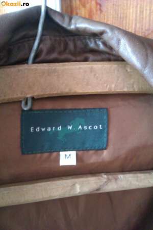 GEACA NOUA DE PRIMAVARA BARBATII DIN PIELE originala made in italy FIRMA EDWARD W .ASCOT, pozele sun