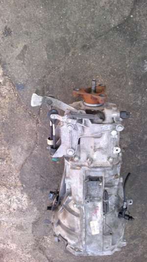 cutie viteze ford transit 6 viteze