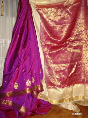 Sari indian din matase naturala brodata cu fir auriu