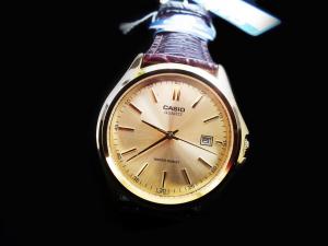 Casio C5  MTP-1183Q