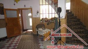 INCHIRIEM CASA D+P+E+M,   SINGUR IN CURTE,   zona CALEA DUMBRAVII