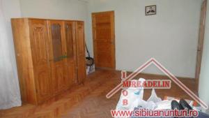 INCHIRIEM CASA D+P+E+M,   SINGUR IN CURTE,   zona CALEA DUMBRAVII