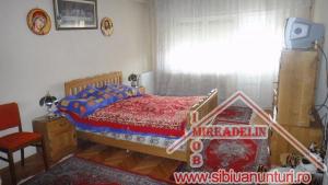INCHIRIEM CASA D+P+E+M,   SINGUR IN CURTE,   zona CALEA DUMBRAVII