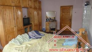 INCHIRIEM CASA D+P+E+M,   SINGUR IN CURTE,   zona CALEA DUMBRAVII