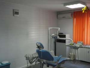 Vand cabinet medical zona Obor-lizeanu
