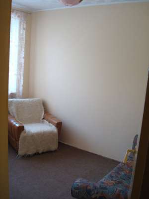 INCHIRIEZ APARTAMENT 3 CAMERE ZONA MC DONALDS 200 EURO