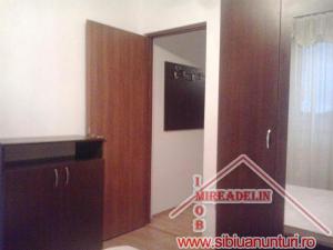 VAND APARTAMENT 2 camere decomandate,   Vasile Aaron