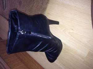 Vand botine