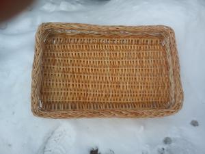 Vand cosuri si mobilier din rachita
