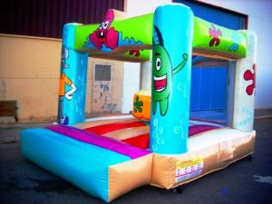 se vinde castel gonflabil