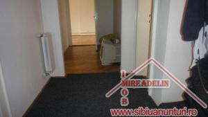 VAND APARTAMENT 2 camere,   60 mp,   zona ULTRACENTRALA