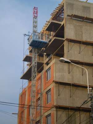 ELEVATOR MARFA PENTRU CONSTRUCTII