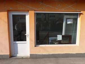 Inchiriez spatiu comercial stradal 18mp bucuresti.proprietar