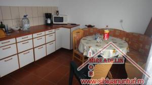 INCHIRIEM APARTAMENT LA CASA,   3 CAMERE,   Cartier LAZARET