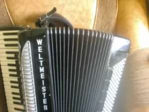 VAND ACORDEON SUPITA