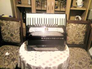 VAND ACORDEON SUPITA