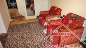 VAND APARTAMENT LA CASA,   5 CAMERE,   D+P,   Cartier LAZARET