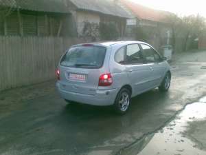 vand renault scenic 19dci