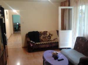 Particular, vand apartament 3 camere