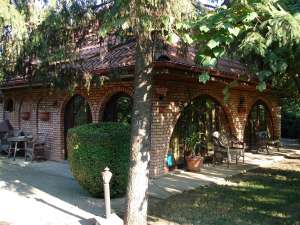 Vand proprietate superba Izvorani - COR
