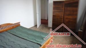 VAND APARTAMENT 2 camere,    57 mp,   zona STEFAN CEL MARE