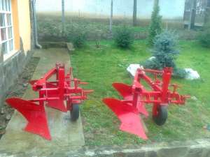 vand plug 2 brazde noua de la 25-40 cp