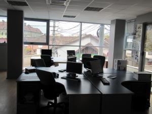 Vanzare mobilier birou