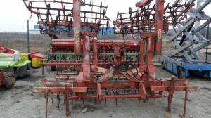 COMBINATOR 4,   6 M