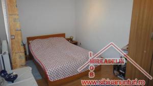 VAND APARTAMENT 2 camere decomandate Valea Aurie