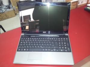 Laptop Acer Aspire 5553G