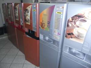 automate de cafea Brio 200