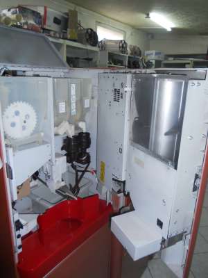 automate de cafea Brio 200