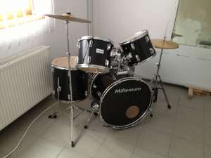 Set tobe acustice Millenium