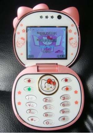 Telefoane Hello Kitty dual sim 1.3mpx Bluetooth Radio Fm