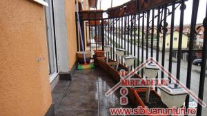 VAND APARTAMENT 3 CAMERE,   SELIMBAR