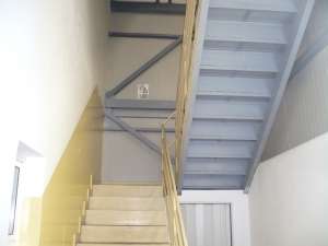 Vand  2  structuri hale metalice ,  diferite dimensiuni