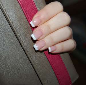 Extensii unghii gel