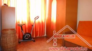INCHIRIEZ APARTAMENT 2 CAMERE,  CEDONIA
