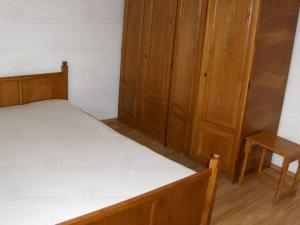 2 camere Militari