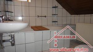 INCHIRIEZ APARTAMENT 2 CAMERE,   LA CASA,   ZONA STEFAN CEL MARE