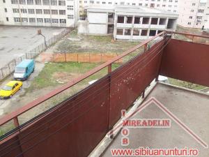 INCHIRIEZ APARTAMENT 3 CAMERE,   MARAMURESULUI