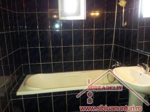 INCHIRIEZ APARTAMENT 3 CAMERE,   MARAMURESULUI