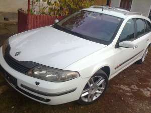dezmembrez renault laguna 2