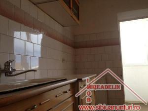 INCHIRIEZ APARTAMENT 2 CAMERE DECOMANDATE VASILE AARON