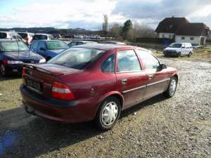 dezmembrez opel vectra b . 2.0 dizel an 1998