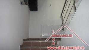 INCHIRIEZ SPATIU COMERCIAL + BIROURI,   Calea Turnisorului