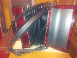 Vand Acordeon Hohner Verdi II in sita bandonat 880Hz