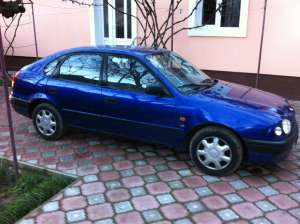 VAND TOYOTA COROLLA