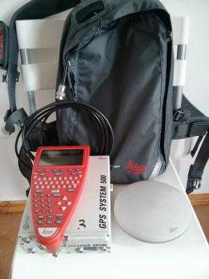 Sistem GPS RTK (Rover - ROMPOS) Leica SR530 - preţ pachet complet 3300 EURO